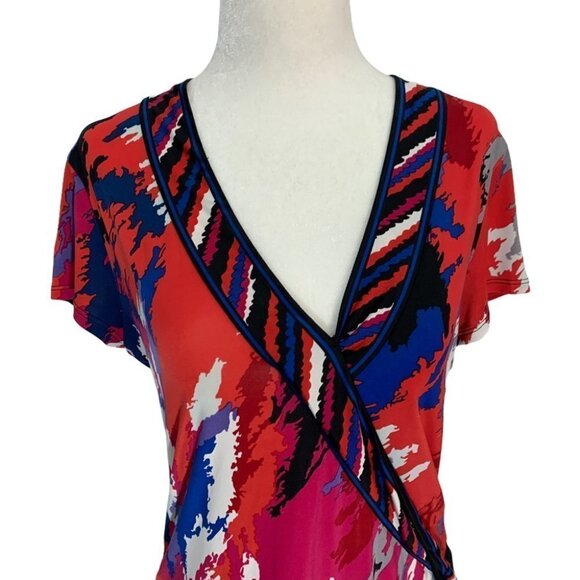 BCBGMAXAZRIA Colourful Faux Wrap Short Sleeve Top Size M - Picture 2 of 8